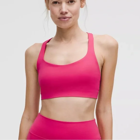 NWT Lululemon FlexyFlex Strappy Bra - Picture 2 of 4